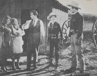 Joyce Bryant, Bobby Clack, Nina Guilbert, Arch Hall Sr., and Earle Hodgins in The Sagebrush Family Trails West (1940)