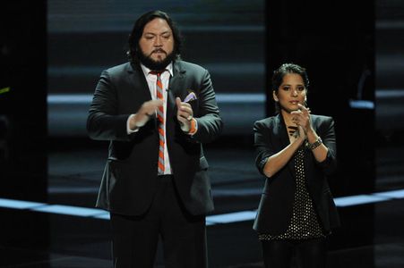 Vicci Martinez and Nakia in The Voice (2011)