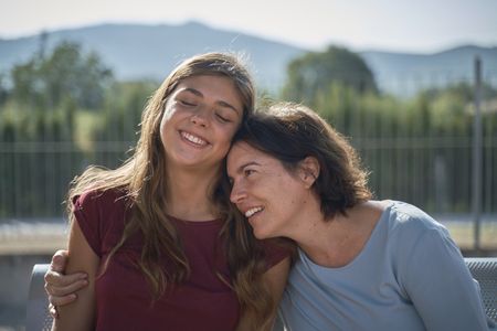 Laia Marull and Carmen Arrufat in The Innocence (2019)