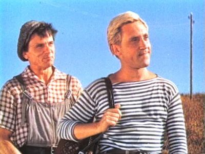 Vladimir Vysotskiy and Georgiy Yumatov in Stryapukha (1966)