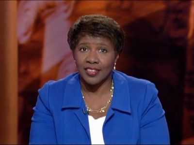 Gwen Ifill in Washington Week (1967)