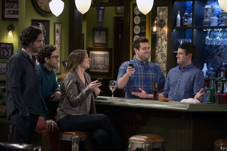 Chris D'Elia, Bianca Kajlich, David Fynn, Brent Morin, and Rick Glassman in Undateable (2014)