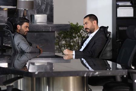 Emir Benderlioglu and Ozan Akbaba in Eskiya Dünyaya Hükümdar Olmaz: 132. Bolum (2019)