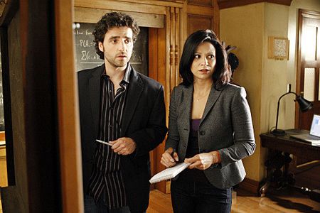 David Krumholtz and Navi Rawat in Numb3rs (2005)