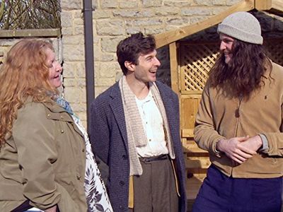 Charlie Dimmock, David Rich, and Harry Rich in Garden Rescue: Weston-super-Mare (2017)