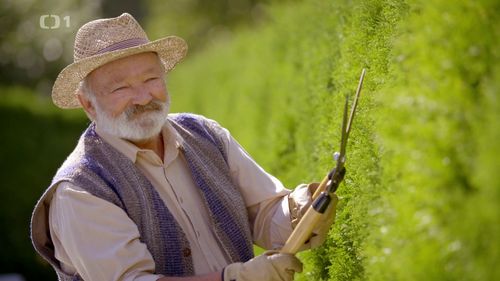 Rudolf Hrusínský in Ach, ta láska nebeská... (2020)