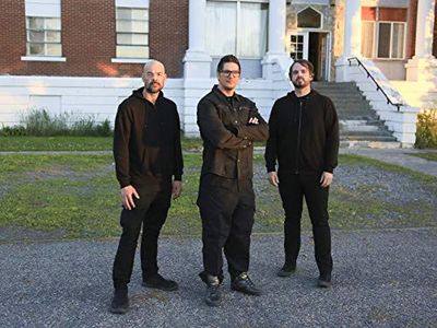 Aaron Goodwin, Jay Wasley, and Zak Bagans in Ghost Adventures (2008)