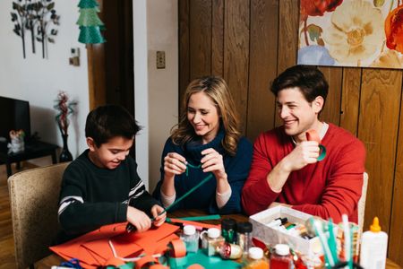 Ashley Jones, David Blue, and Jax Connolly in 12 Days of Giving (2017)