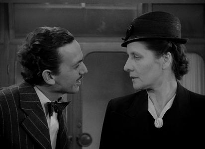 Dagny Lind and Stig Olin in Crisis (1946)