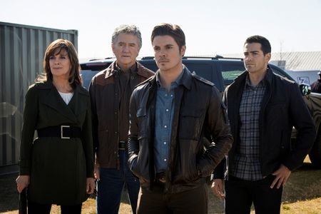 Patrick Duffy, Linda Gray, Jesse Metcalfe, and Josh Henderson in Dallas (2012)