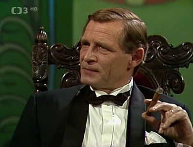 Jirí Kodet in Kasta P cili Kabaret starsích pánu (1992)