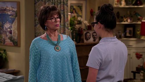 Rita Moreno and Isabella Gomez in One Day at a Time (2017)