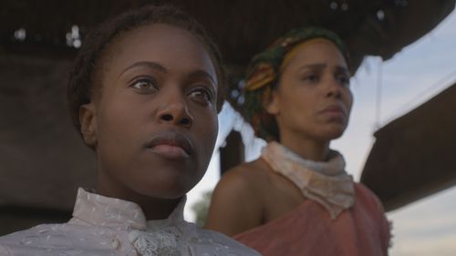 DeWanda Wise and Amirah Vann in Underground (2016)