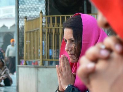 Leena Yadav at Golden Temple.