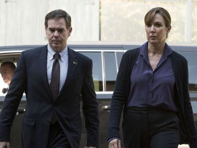 James Mount and Elizabeth Marvel in Homeland