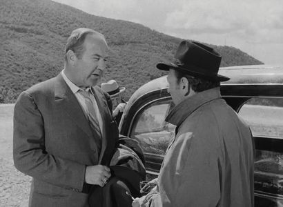 Broderick Crawford, Giacomo Gabrielli, and Mario Passante in Il Bidone (1955)