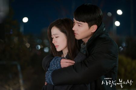 Son Ye-jin and Hyun Bin in Crash Landing on You (2019)