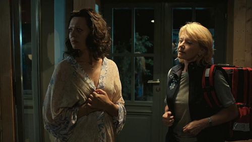 Lucie Zácková and Dagmar Cárová in Chlap na strídacku (2020)