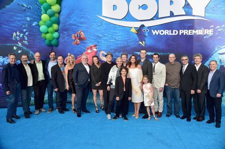 Albert Brooks, Ellen DeGeneres, John Ratzenberger, Andrew Stanton, John Lasseter, Ty Burrell, Lindsey Collins, Alan F. H