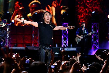 Arnel Pineda in Independent Lens: Don't Stop Believin': Everyman's Journey (2013)