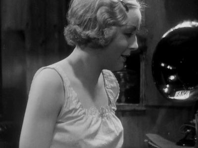 Dita Parlo in L'Atalante (1934)