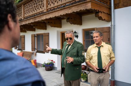 Michael Brandner, Christian Tramitz, and Thomas Birnstiel in Hubert ohne Staller: Schützenkönig (2022)