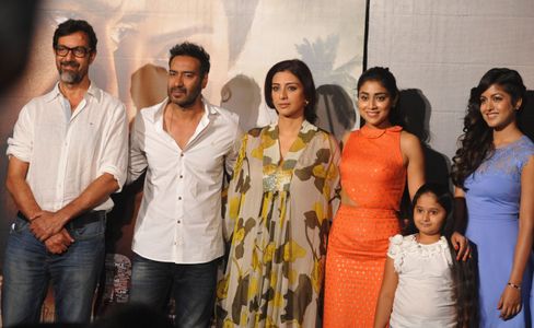 Tabu, Ajay Devgn, Rajat Kapoor, Shriya Saran, Nishikant Kamat, Ishita Dutta, and Mrunal Jadhav at an event for Drishyam 