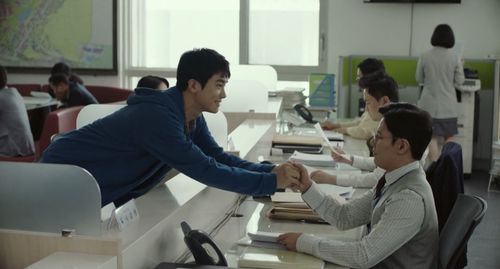 Park Hyung-sik in The Juror (2019)