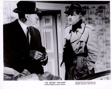 Stewart Granger and Bernard Lee in The Secret Partner (1961)