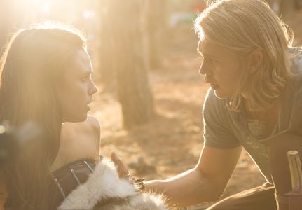 Austin Butler and Poppy Drayton in The Shannara Chronicles (2016)