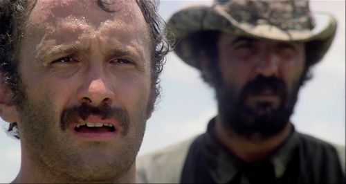 Salvatore Basile and Robert Kerman in Cannibal Holocaust (1980)