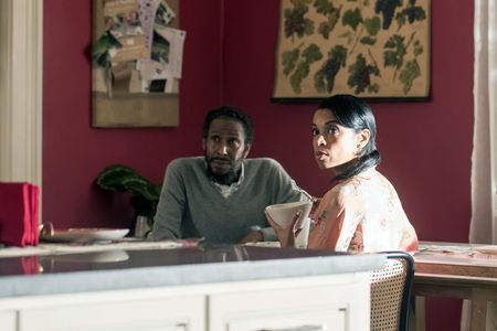 Ron Cephas Jones and Susan Kelechi Watson in This Is Us (2016)