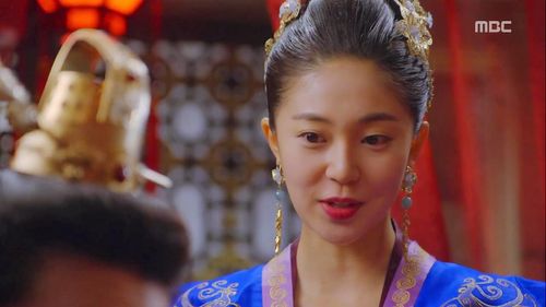 Jin-hee Baek in The Empress Ki (2013)