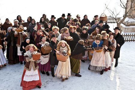 Veronika Zilková, Vladimír Capka, Ivana Korolová, and Tereza Beranová in Dvanáct mesícku (2012)