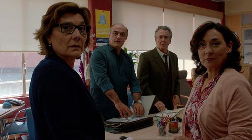 Pepa López, Francesc Orella, Assun Planas, and Ferran Rañé in Merlí (2015)