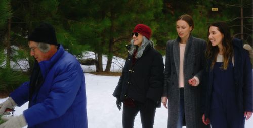 Alexandra Swarens, Robert Artz, Sophie Arrick, and Olivia Buckle in Looking for Her (2022)