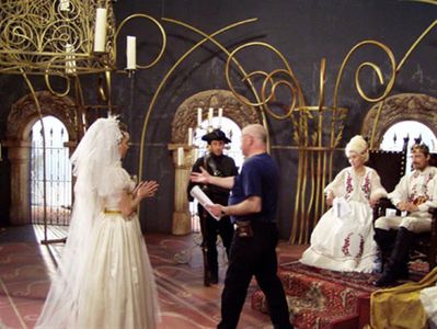 Martin Stropnický, Lucie Vondrácková, and Veronika Zilková in Kresadlo (2004)