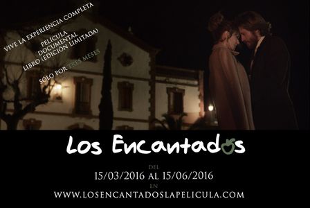 Ricardo Dávila and Esther Acebo in Los encantados (2016)