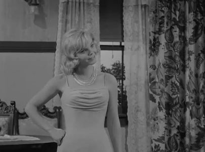 Jenny Maxwell in The Joey Bishop Show: The Big Date (1962)