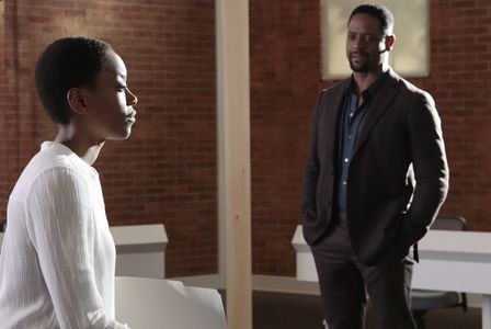 Blair Underwood and Tracy Ifeachor in Quantico (2015)