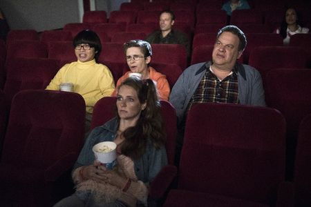 Jeff Garlin, Sean Giambrone, and Kenny Ridwan in The Goldbergs (2013)