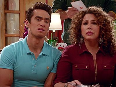 Diana Maria Riva and Jose Moreno Brooks in Telenovela (2015)