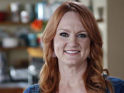 Ree Drummond in The Pioneer Woman (2011)