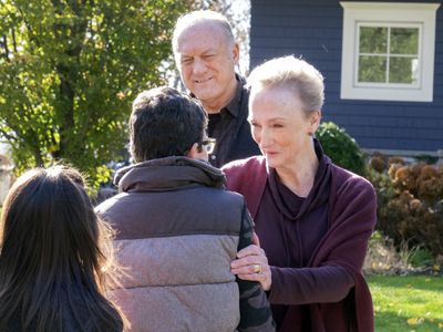 Kathleen Chalfant, John Doman, Jadon Sand, and Leya Catlett in The Affair (2014)