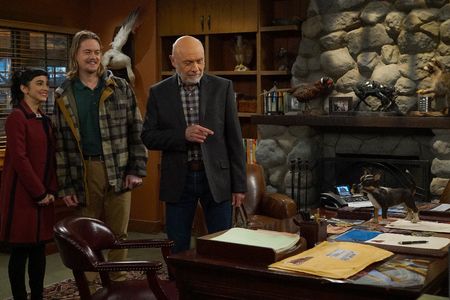 Hector Elizondo, Molly Ephraim, and Christoph Sanders in Last Man Standing (2011)