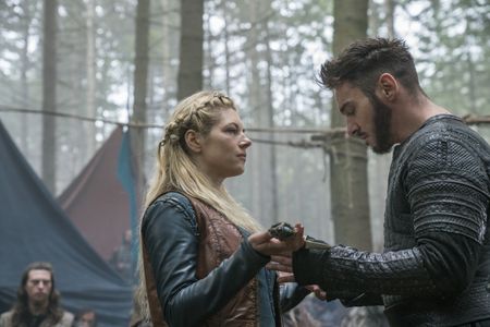 Jonathan Rhys Meyers and Katheryn Winnick in Vikings (2013)