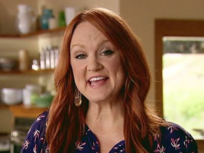 Ree Drummond in The Pioneer Woman (2011)