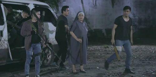 Lotlot De Leon, Renz Valerio, and Tom Rodriguez in The Cure (2018)