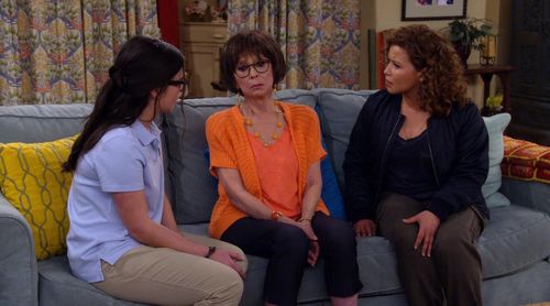 Rita Moreno, Justina Machado, and Isabella Gomez in One Day at a Time (2017)