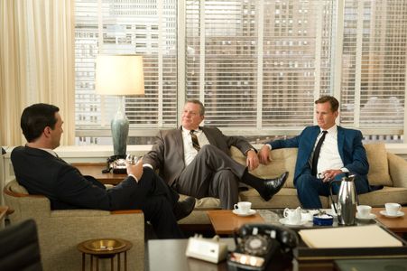 Jon Hamm, Kip Pardue, and John Sloman in Mad Men (2007)